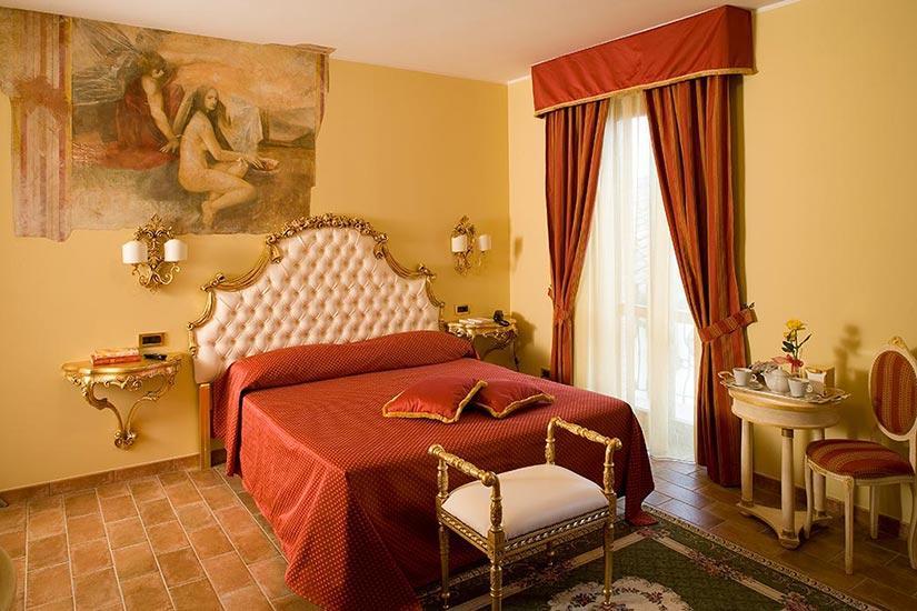 ホテル Relais Madonna Di Campagna バスティーア・ウンブラ エクステリア 写真